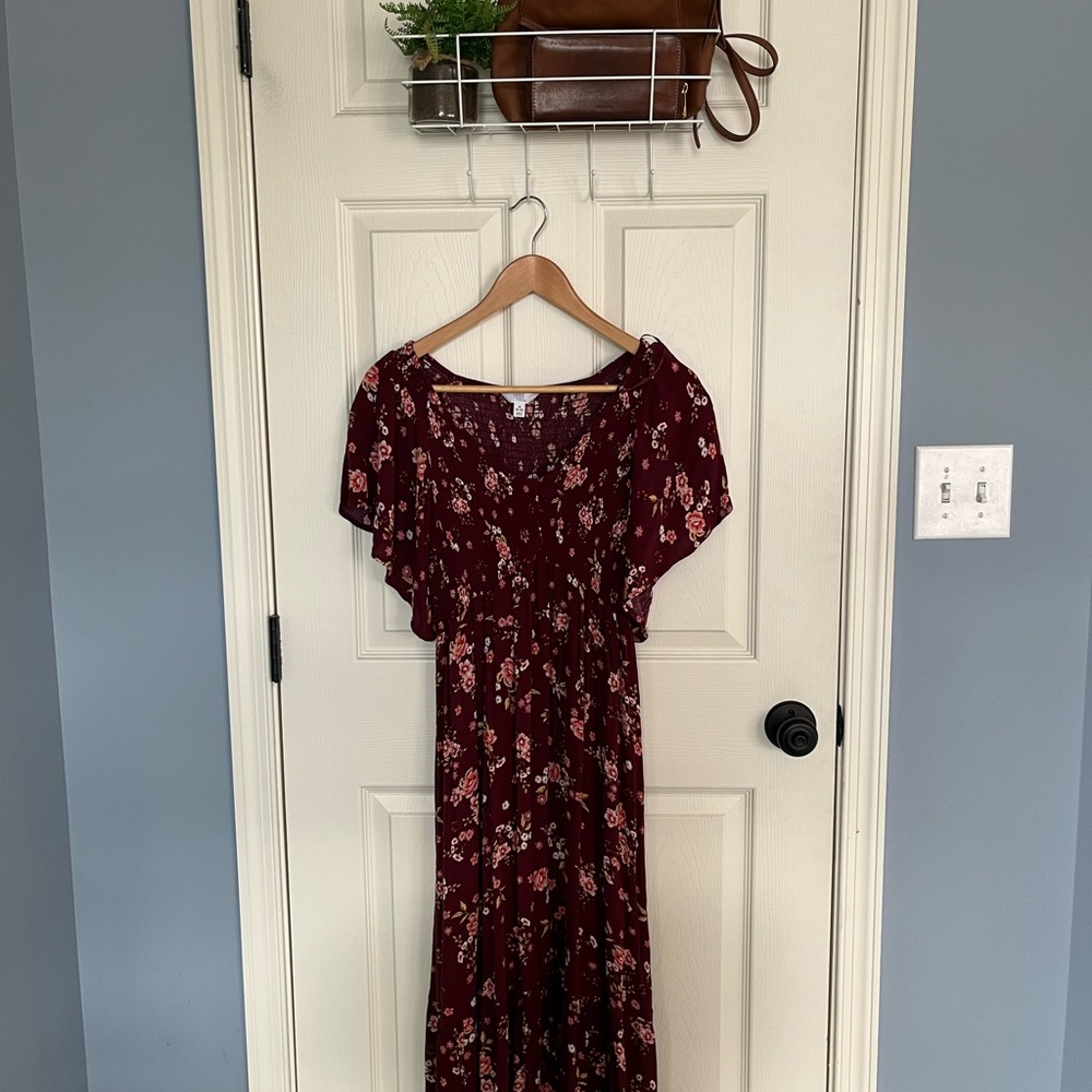 Women’s Time and Tru Floral Midi Dress